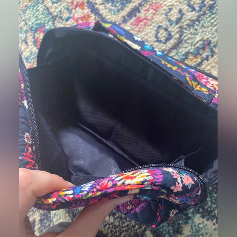 Vera Bradley large blush and brush makeup case - Picture 4 of 7